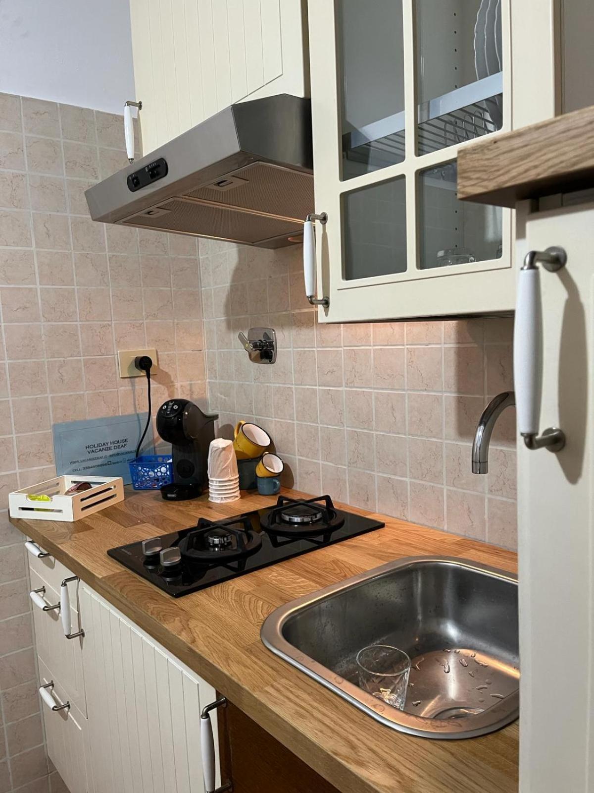 Vacanze Deaf Ρώμη Εξωτερικό φωτογραφία